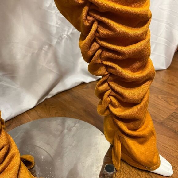 Golden Brown IT’S Brand Cropped Top & Ruched Slit Hem Pants Set - Picture 7 of 16